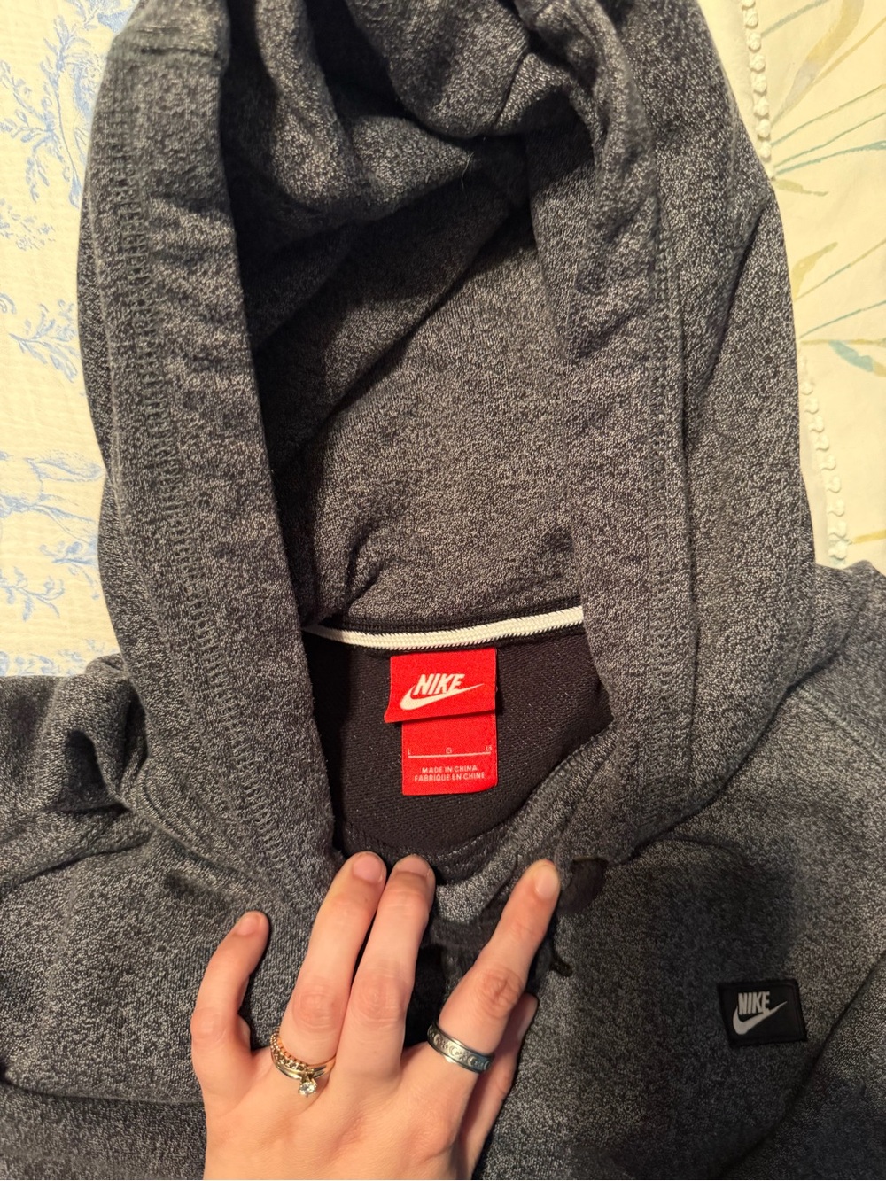 Nike Sportswear Heathered Knit Pullover Hoodie. - Picture 5 of 6
